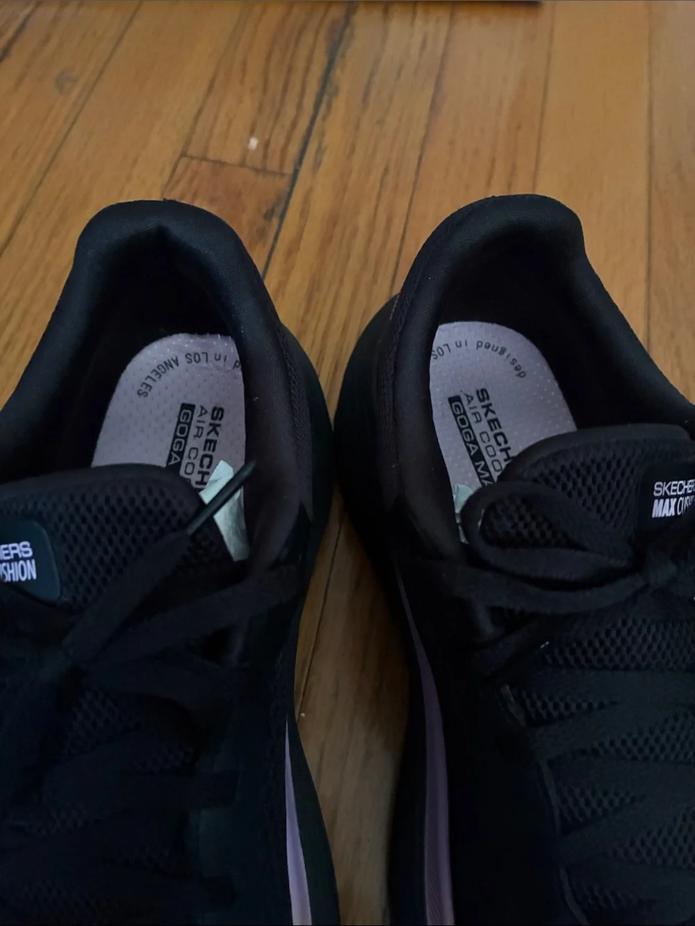 Skechers Go Run Size 9